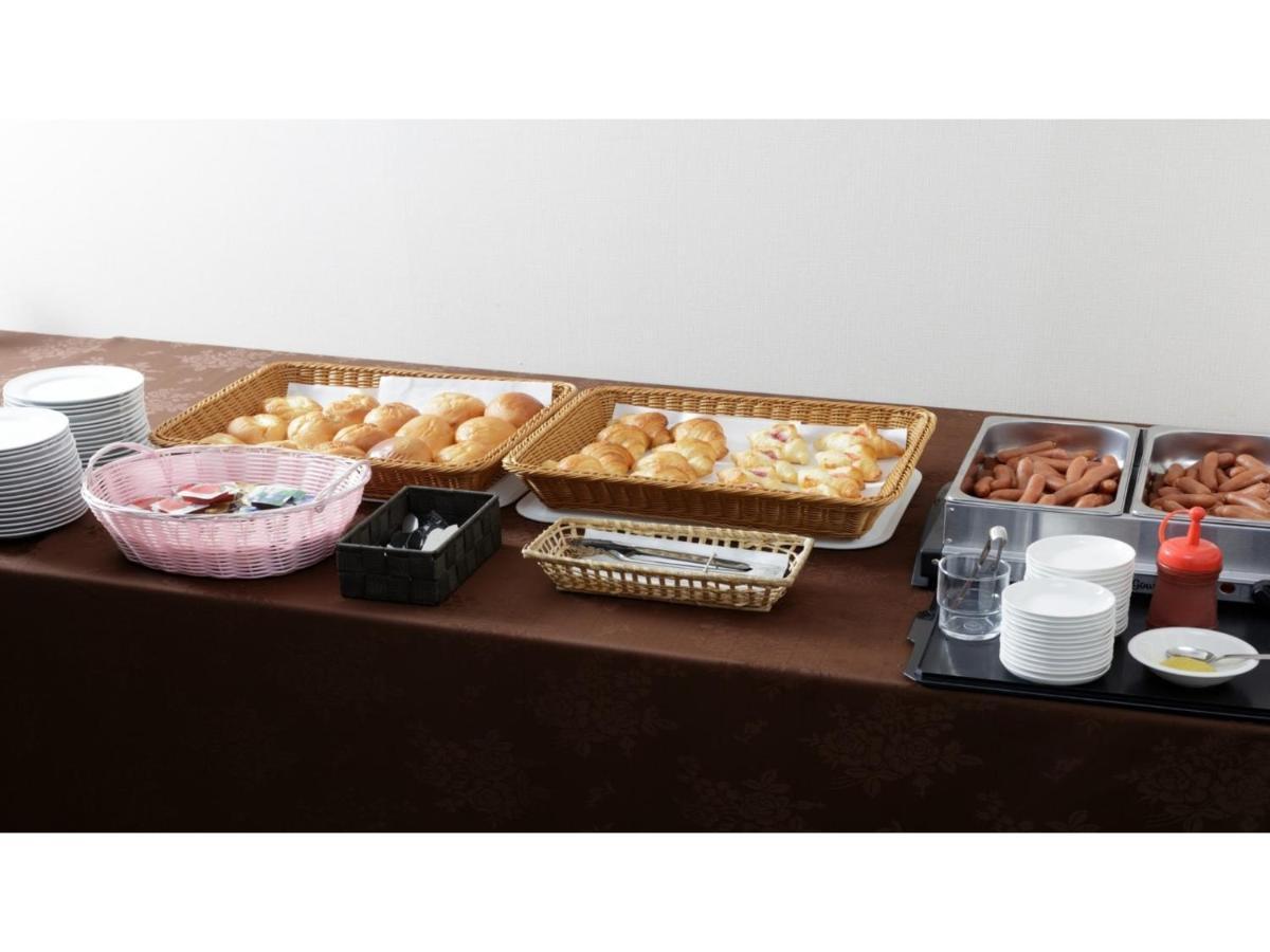 Center Hotel Narita 1 - Vacation Stay 43429V Bagian luar foto